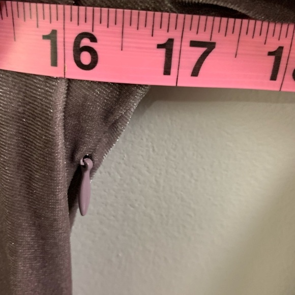 Studio Y Boutique  Velvet Bell Sleeve Dress  V-Neck Fit & Flare Mini Dress Boho - Picture 7 of 7